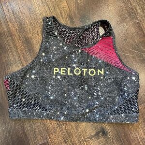 PELOTON Sports Bra 'WITH' size Medium